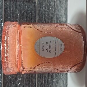 NEW FALL WINTER VIRAL Leoben Co No 14 "AMBER VANILLA" Candle 18oz - Never Used